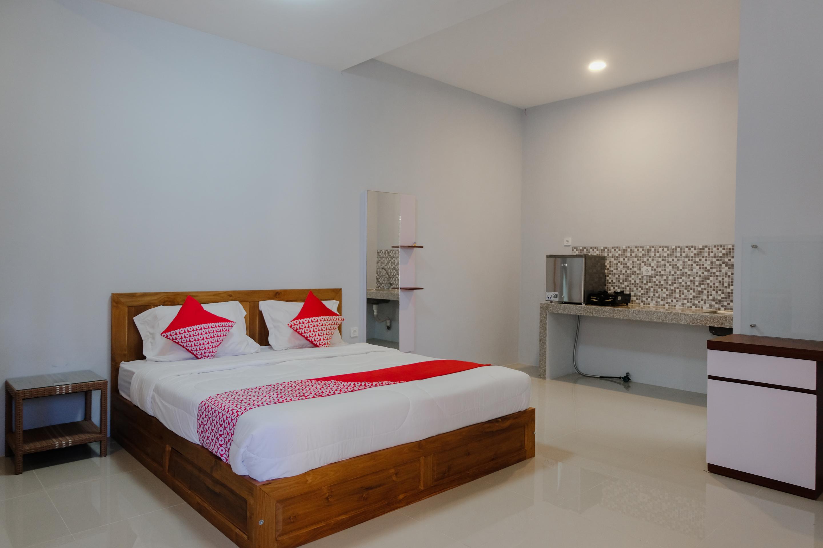 Super Oyo 1579 Kate'El Inn Banyuwangi  Exterior foto